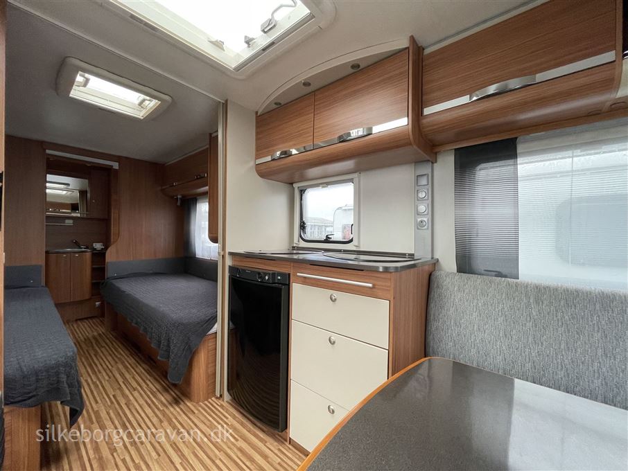 Adria Adora 542 UT